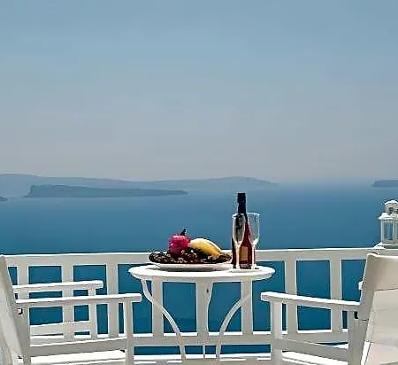 Hotel Delfini Santorini Oia