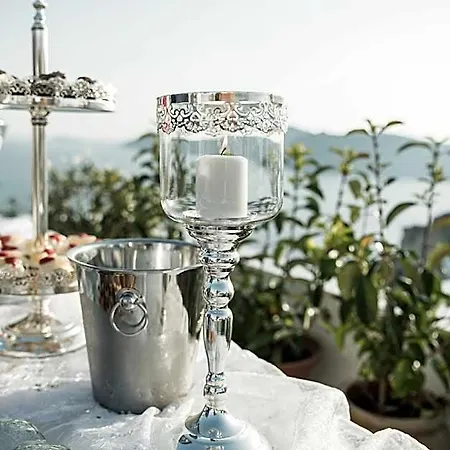 Delfini Santorini 3*