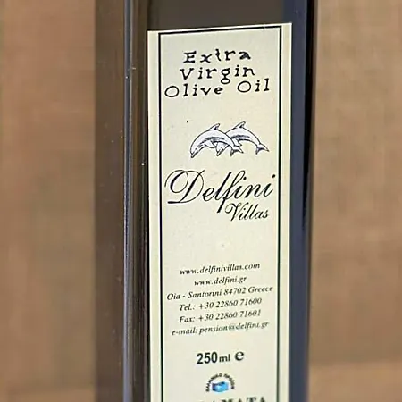 Delfini Santorini Oia